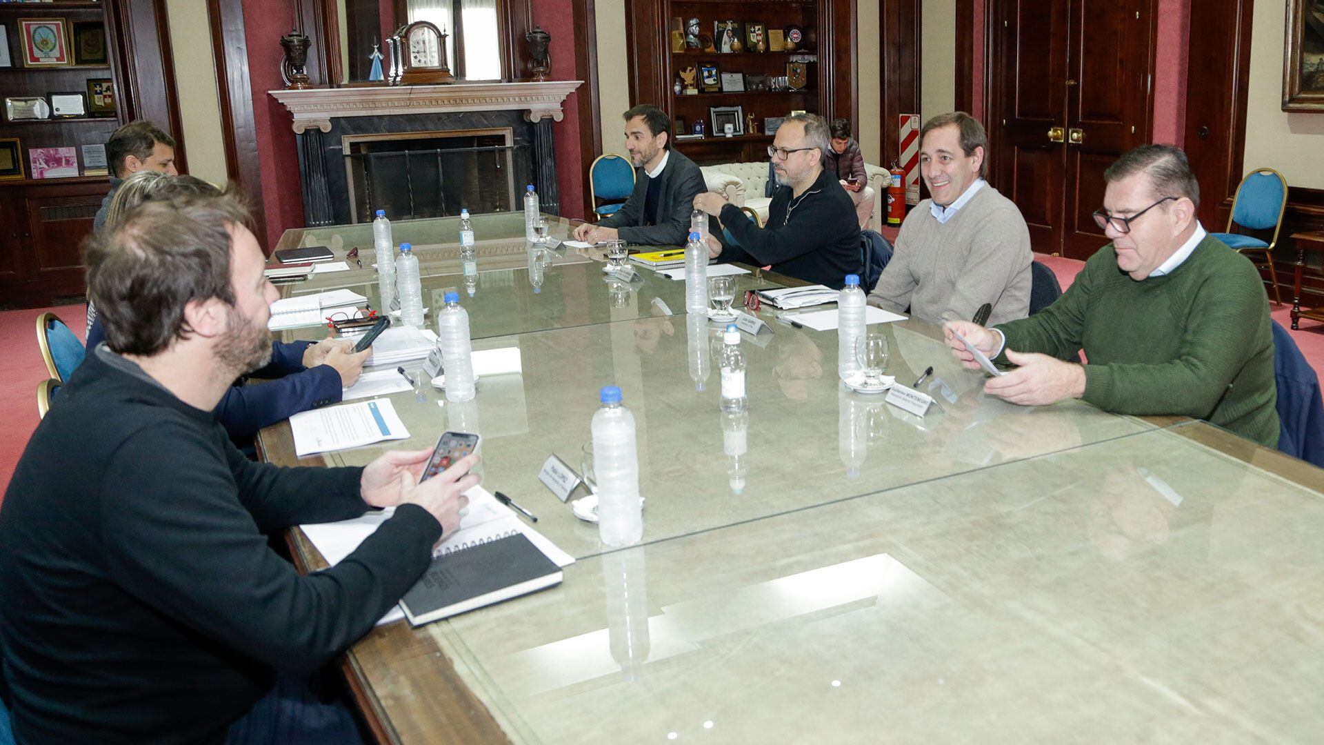 Intendentes del PRO reunidos con Kicillof y ministros bonaerenses 