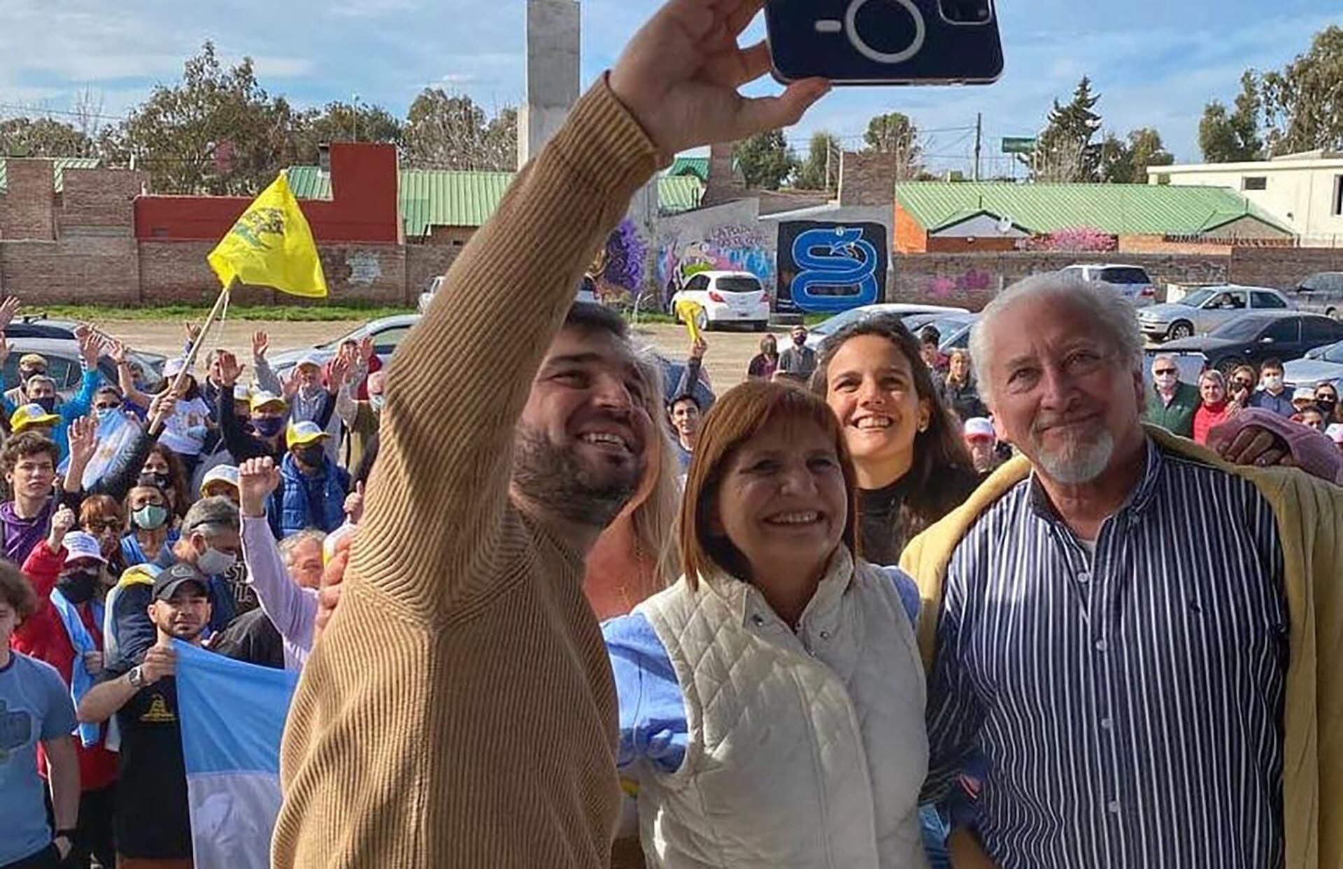 Patricia Bullrich y los candidatos de Chubut