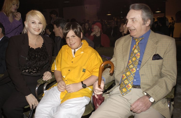 Carmen Barbieri y Santiago Bal con Federico en su pre adolescencia (foto: Sergio Lapietra)