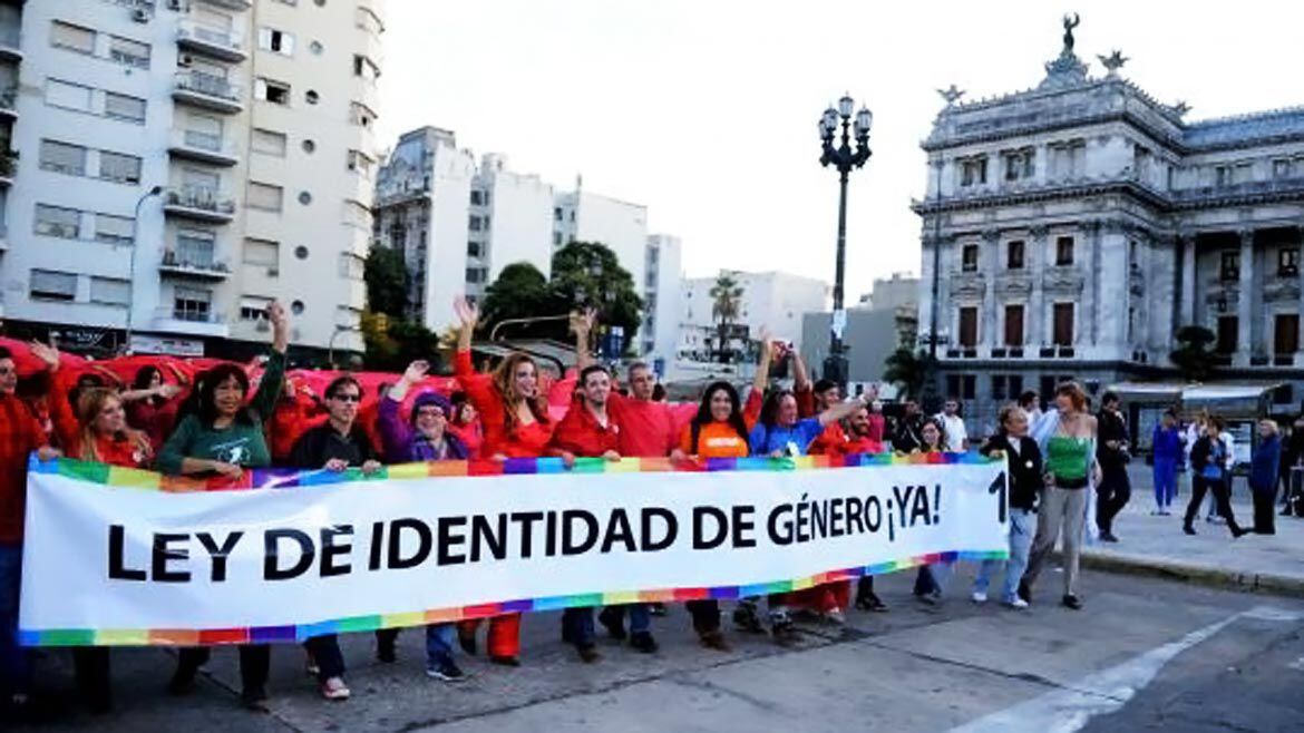 El 9 de mayo de 2012, con 55 votos a favor y una abstención, el Senado de la Nación Argentina aprobó la Ley de identidad de Género (Télam)