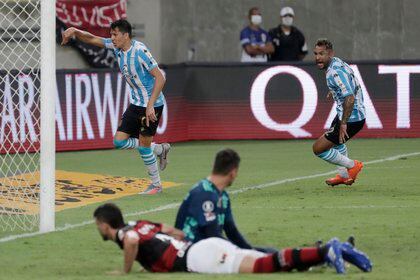 Racing dio el golpe en el Maracaná y se clasificó a los cuartos de final de la Copa Libertadores, tras eliminar al actual campeón Flamengo (Antonio Lacerda/Pool via REUTERS)