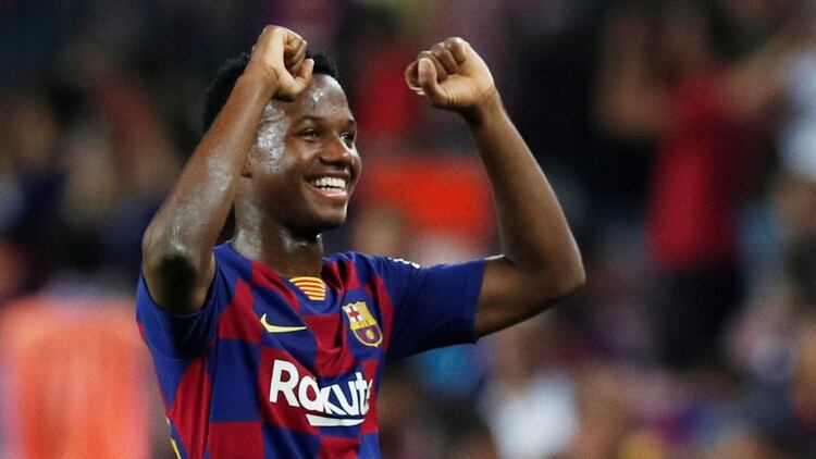 Ansu Fati debutó en el Barcelona con apenas 16 años (Reuters)