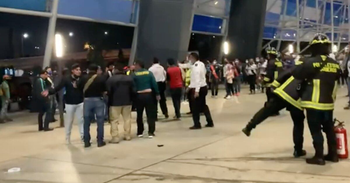 Fans staged an outbreak of anger outside the Cuauhtémoc Stadium