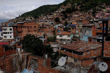 FOTO DE ARCHIVO. Vista de la barriada de La Vega en Caracas. REUTERS/Marco Bello