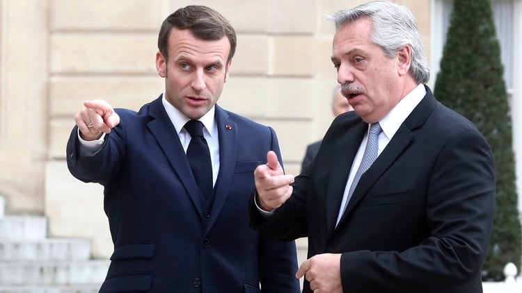 Alberto Fernández y Manuel Macron, durante su encuentro en París
