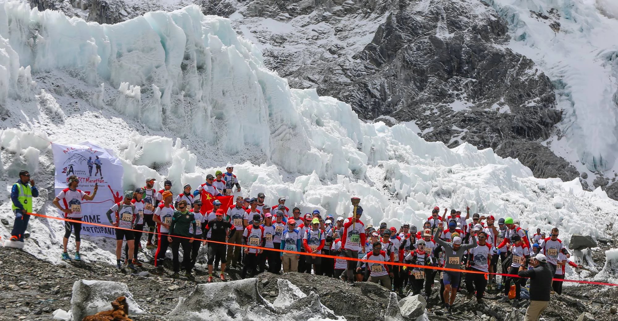 Participaron 202 corredores provenientes de 34 países (Anuj Adhikary/Everest Marathon Facebook)