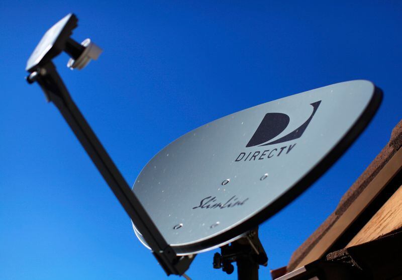 La TV satelital quedará en igualdad de condiciones que la TV por cable, en sentido normativo. Reuters