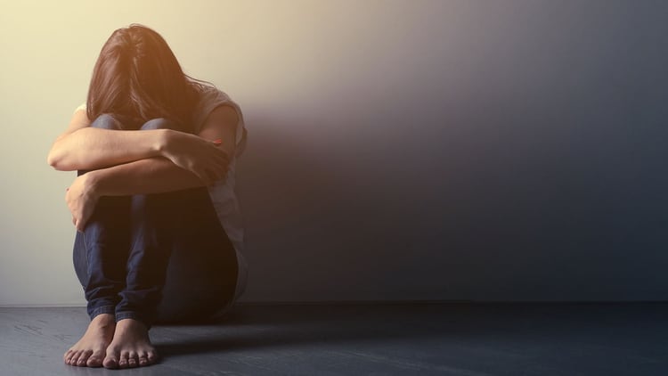 Hay una emoción que une a todas las mujeres y es el miedo a saber que algo no anda bien en su cuerpo (Shutterstock)