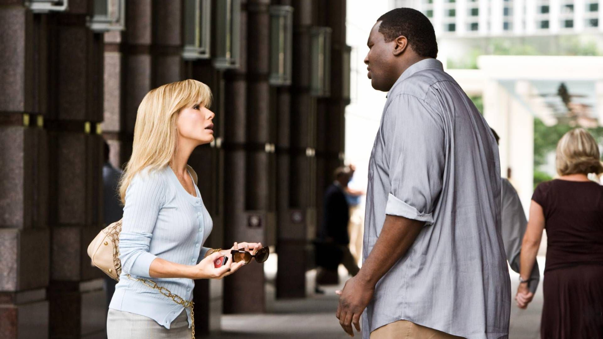 Sandra Bullock ganó un Oscar por su papel como Leigh Anne Tuohy en "Un sueño posible". (HBO Max)