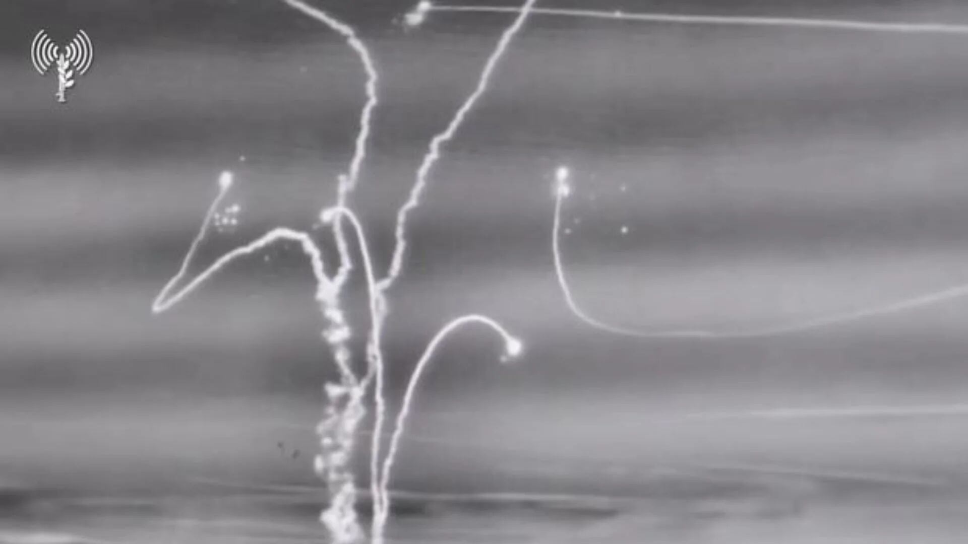 Israel reveló videos de supuestas interceptaciones de cohetes lanzados desde Gaza