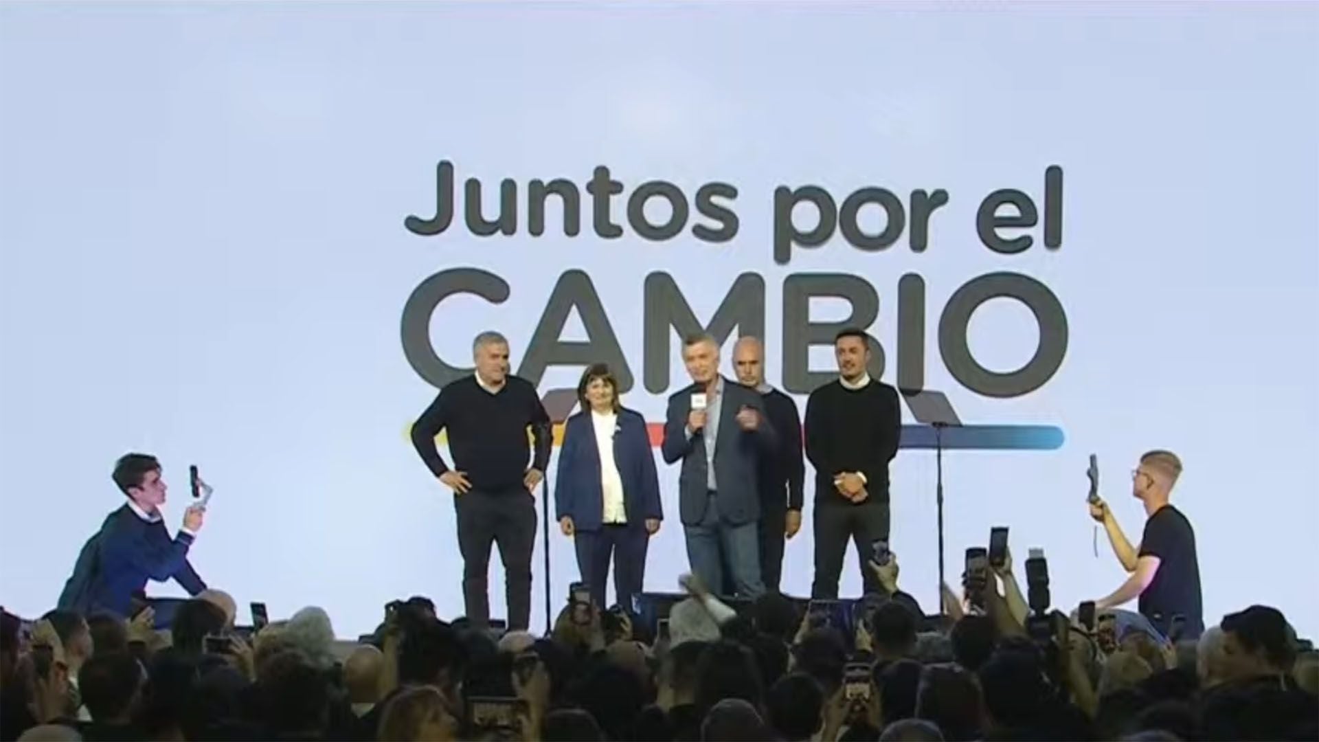 Mauricio Macri cerró el festejo en el búnker de Juntos por el Cambio, ubicado en Parque Norte