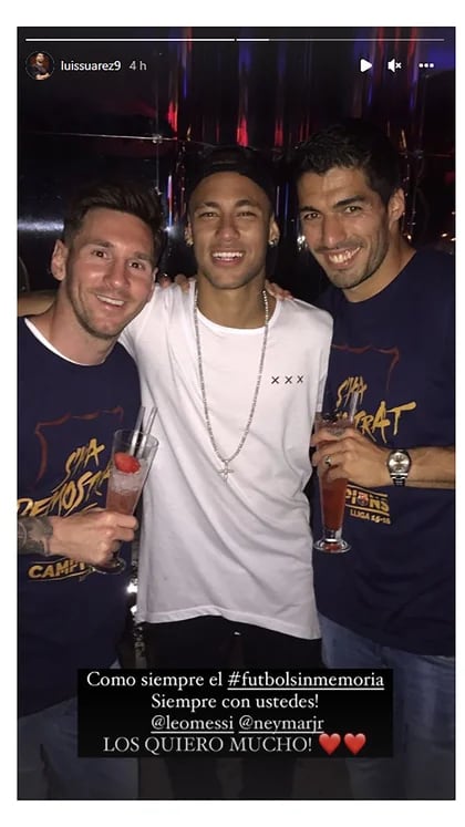 El apoyo de Luis Suárez a Leo Messi y Neymar (@luissuarez9)
