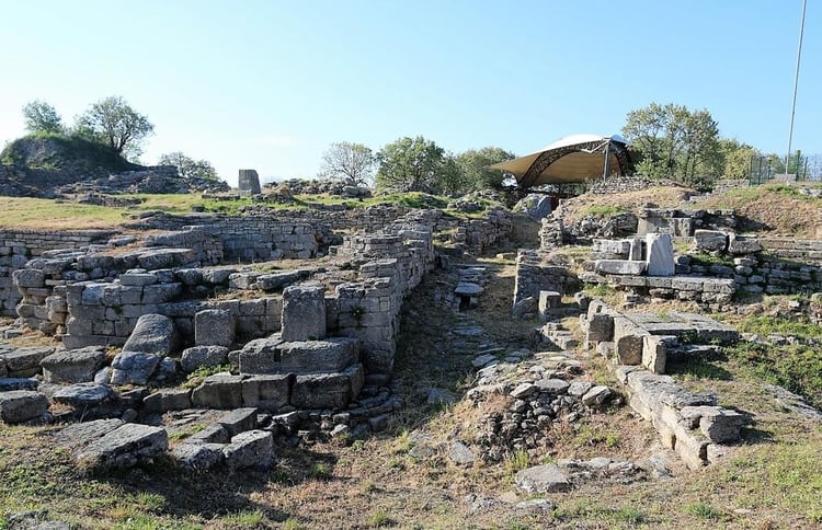 Las ruinas de la ciudad de Troya en Canakkale, Turquía.