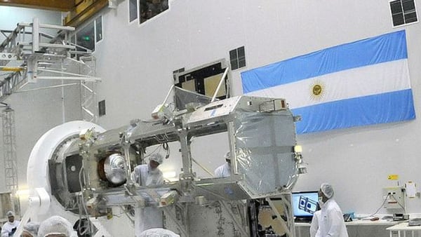 El satélite, proyectado en la Conea y construido en Invap servirá para observación de la Tierra