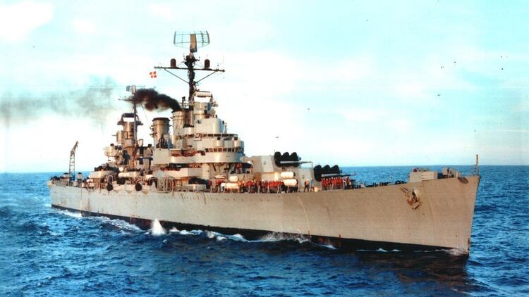 Una postal de otros tiempos: el imponente ARA General Belgrano, el crucero insignia de las Armada Argentina. Foto: Archivo DEF.