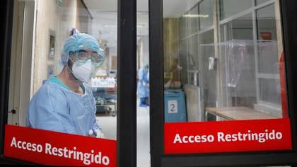 A través de su cuenta de Twitter, Zoé Robledo, titular del IMSS, informó que el Autódromo Hermanos Rodríguez será habilitado como un espacio para atender a pacientes con COVID-19 (Foto: REUTERS/Carlos Jasso)