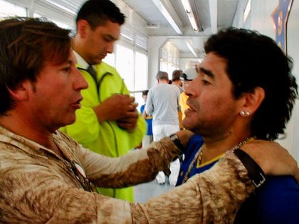 La foto que eligió Ricardo Montaner para despedir a Diego Maradona a través de sus redes sociales: fue durante un encuentro en La Bombonera