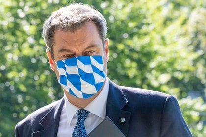 El jefe federal bávaro, Markus Söder, y uno de los candidatos a suceder a Angela Merkel, estuvo de acuerdo con utilizar la vacuna de AstraZeneca y Oxford. 