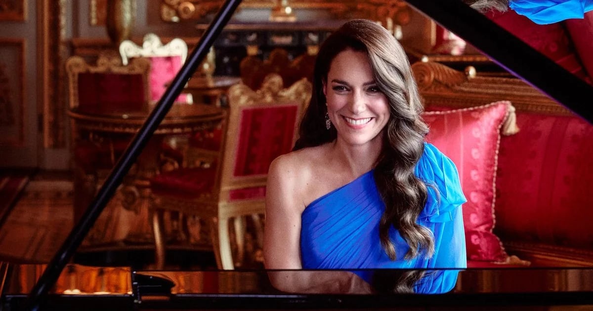 The day Kate Middleton made a surprise Eurovision performance: Video of the Princess playing the piano that opened the final in Liverpool