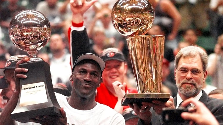 Michael Jordan ganó seis anillos de la NBA y fue nombrado 14 veces All-Star