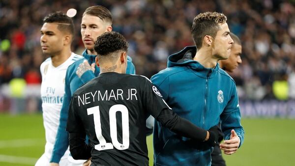 El primer duelo entre Neymar y Cristiano Ronaldo lo ganó el portugués (Reuters)