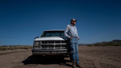 Bill McDonald, un ranchero y republicano de toda la vida que votó por Joe Biden, está en contra de la construcción del muro.