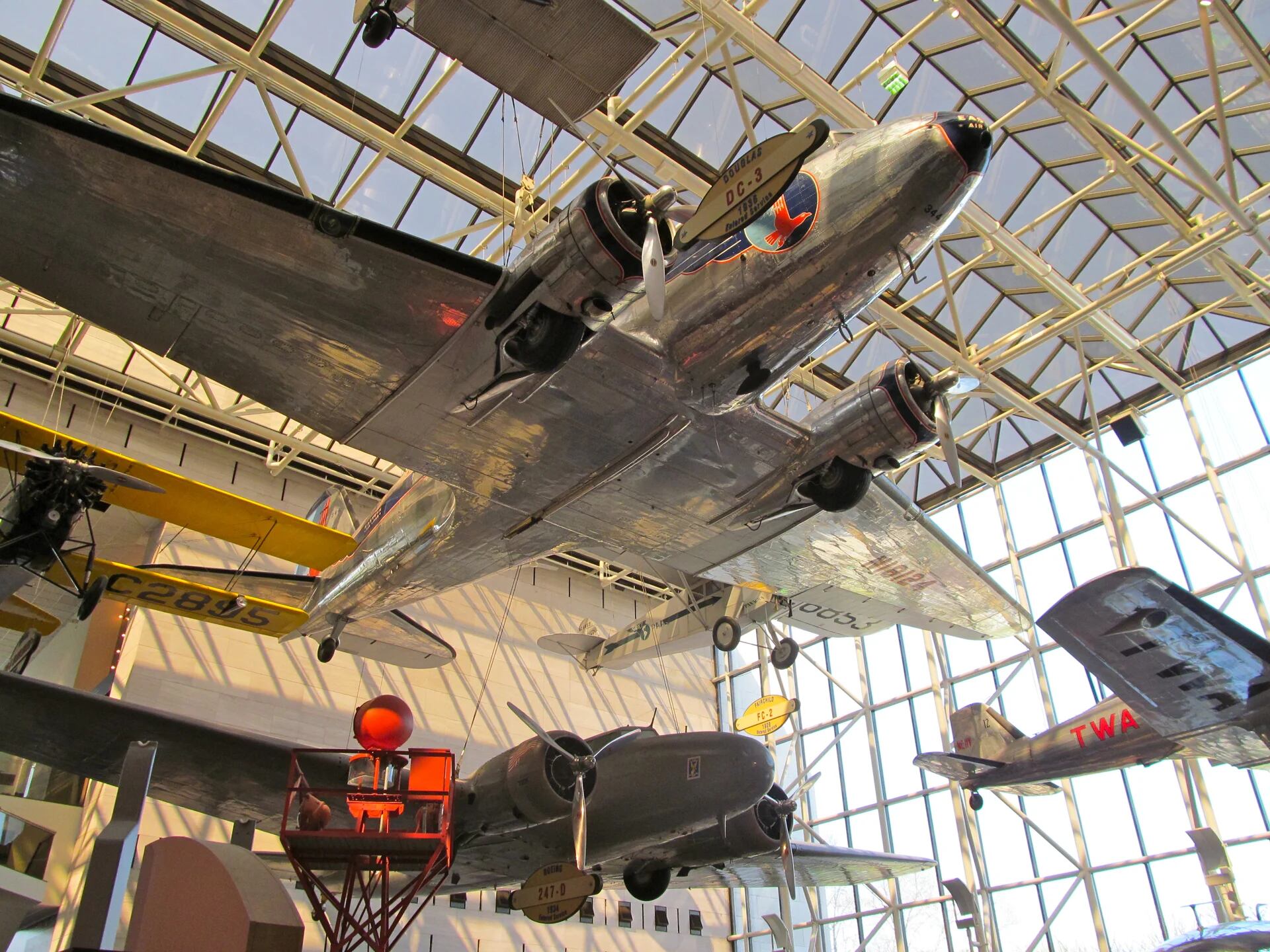 Esta maravilla permite ver muestras de las principales naves que protagonizaron la historia de la aviación y la conquista del espacio