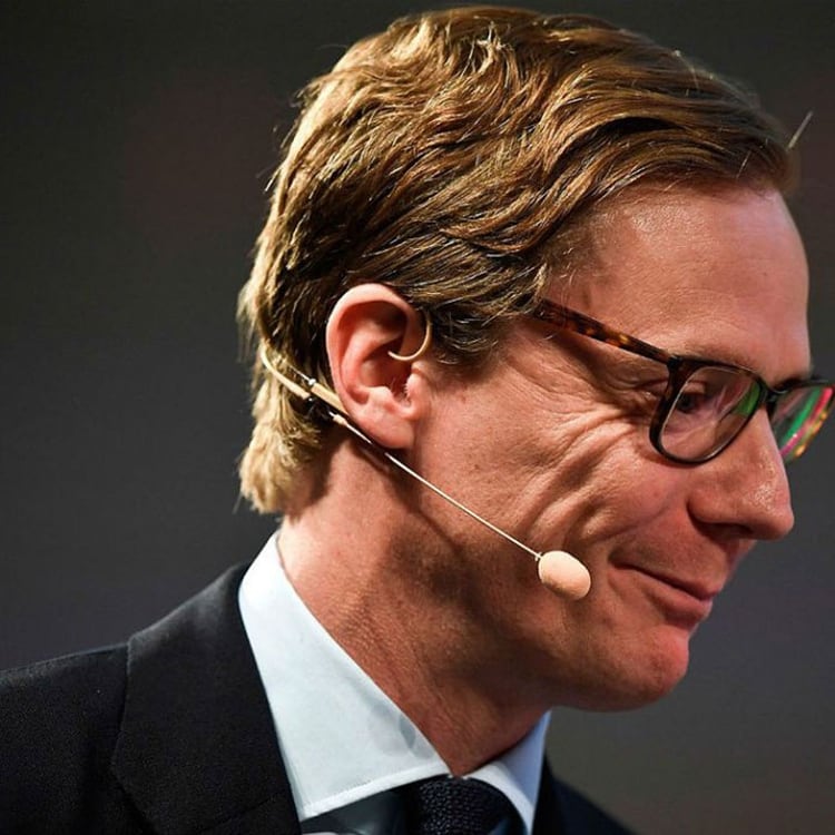 Alexander Nix, jefe máximo de la agencia