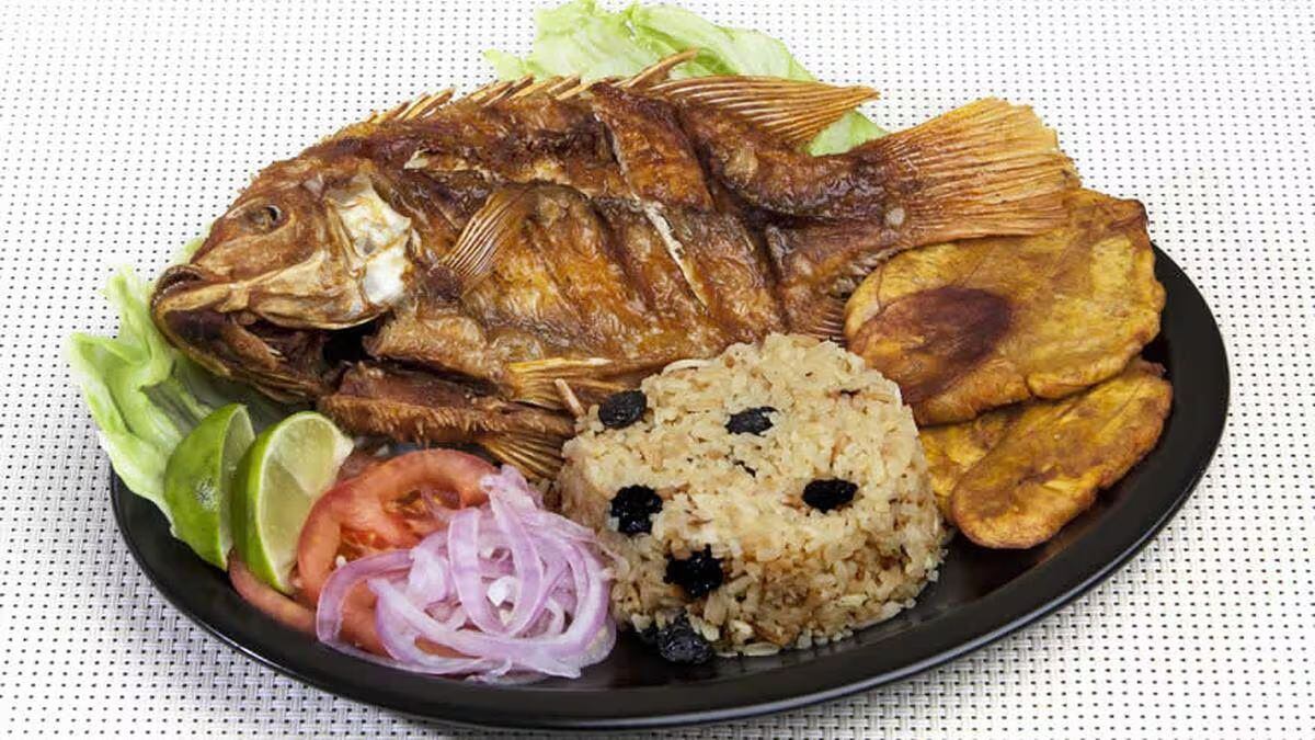 Pescado frito Colombia-Colombia