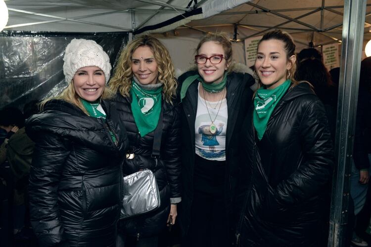 Florencia Peña, Adriana Salonia, Carla Peterson y Jimena Barón