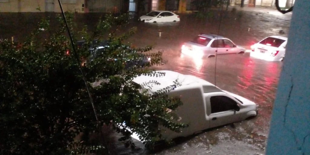 Granizo, inundaciones y destrozos: así afectó el temporal a La Plata y demás localidades del AMBA