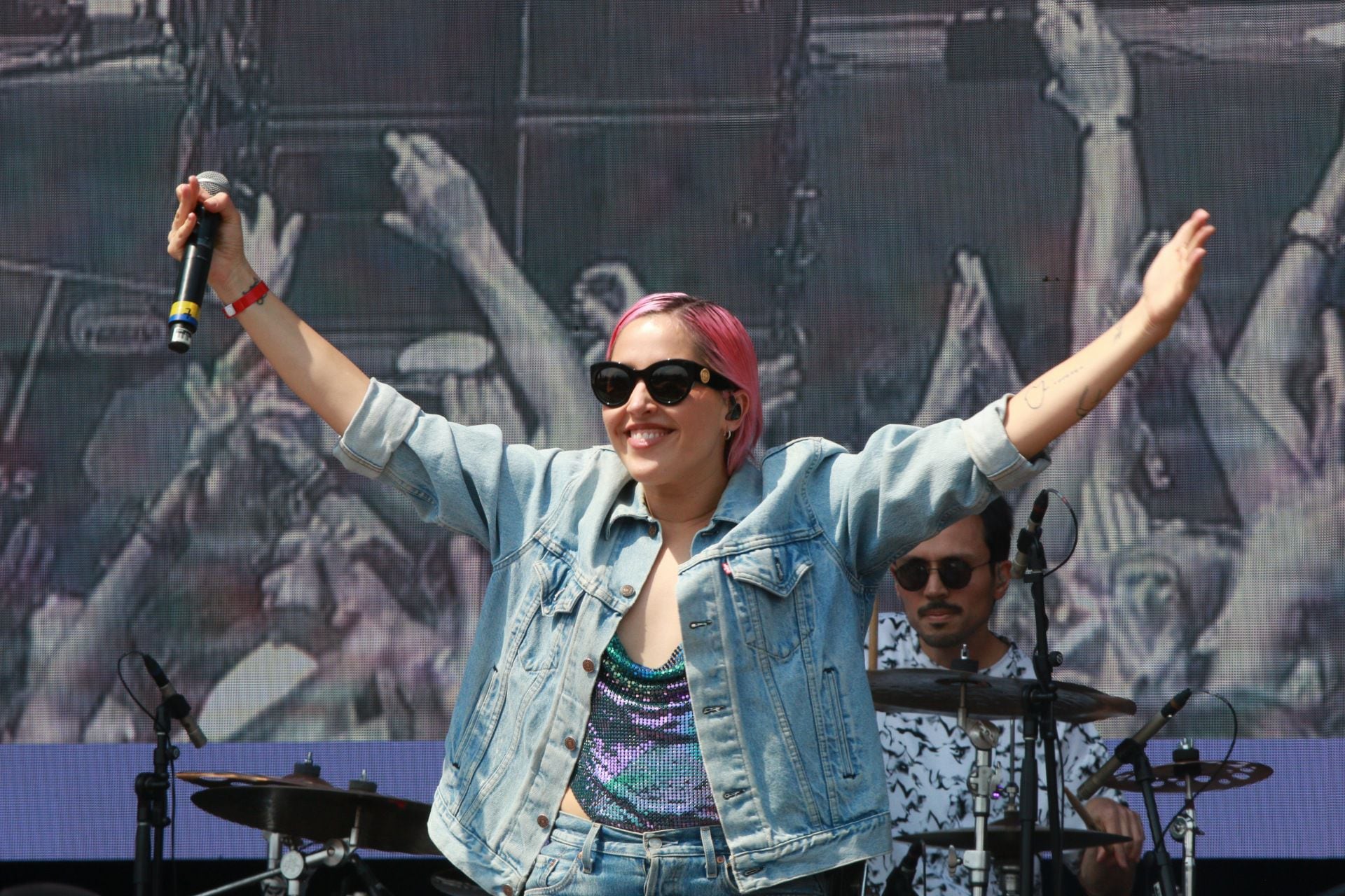 Technicolor Fabrics live Latino