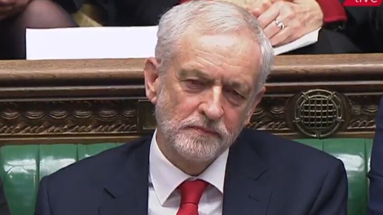 Jeremy Corbyn pidió rechazar el acuerdo