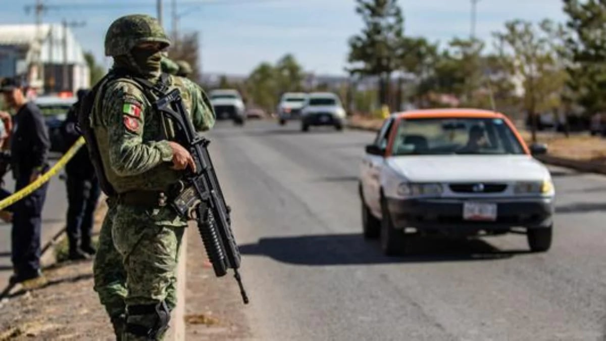 Venezolanos armados se enfrentan con militares en Michoacán; reportan dos  muertos - Infobae