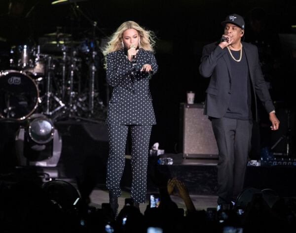 Beyoncé y Jay-Z cantaron juntos el tema Deja Vu (AP/Matt Rourke, File)