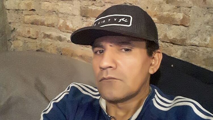 Carlos Rolando Acosta, 