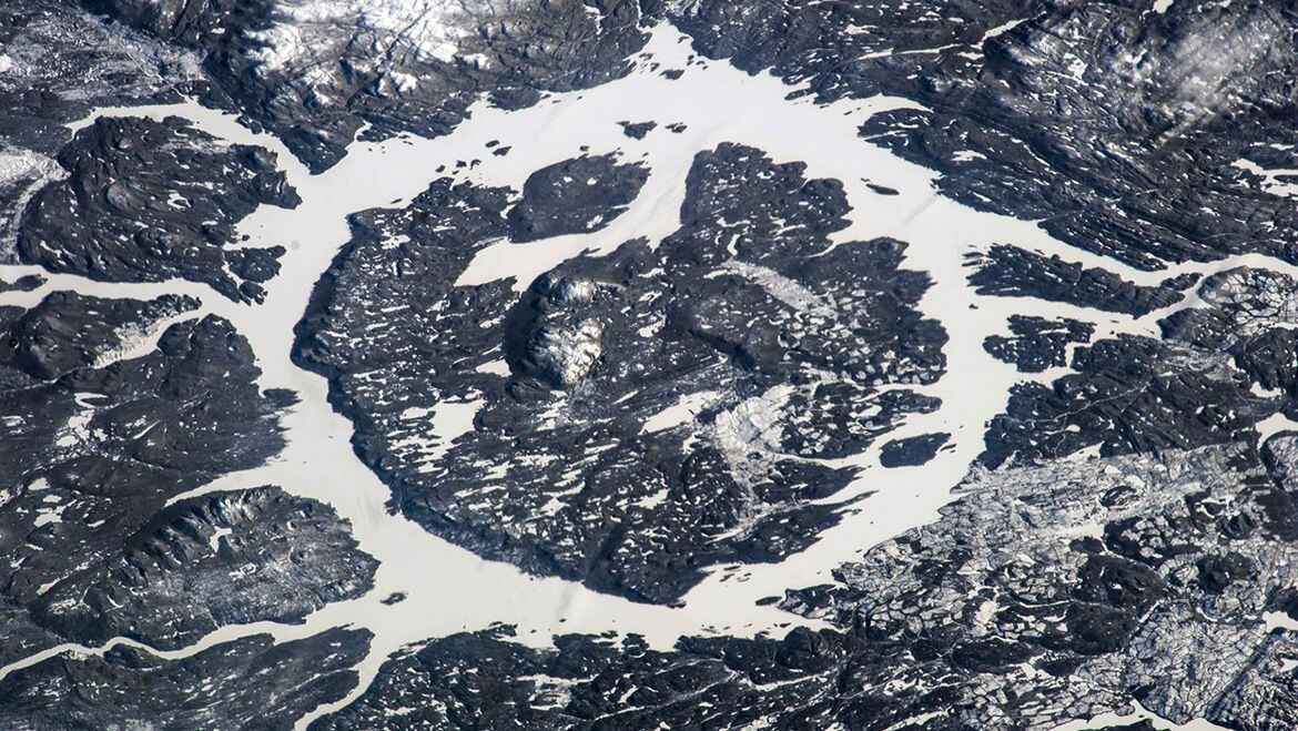 El famoso cráter Manicouagan en Manicouagan, Municipio regional del condado de Quebec, Canadá (NASA)