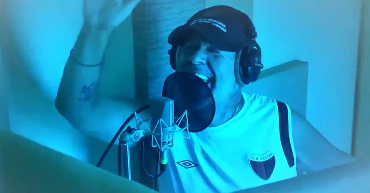 Dady Brieva impersonated Bizarrap to record a “Peronist Session”