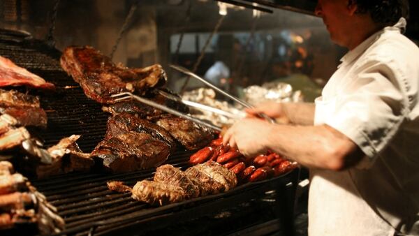 “Aunque el parrillero sea el mejor del mundo, si la carne no es buena no va a conseguir la calidad” (Getty Images)