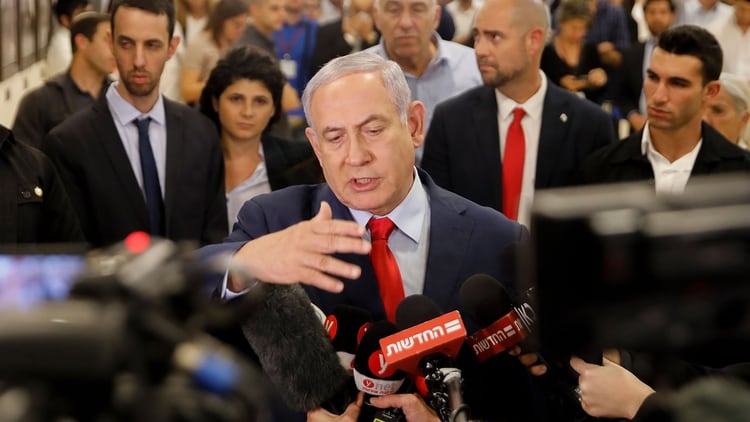 Benjamin Netanyahu habla con la prensa en Jerusalén (Menahem KAHANA / AFP)