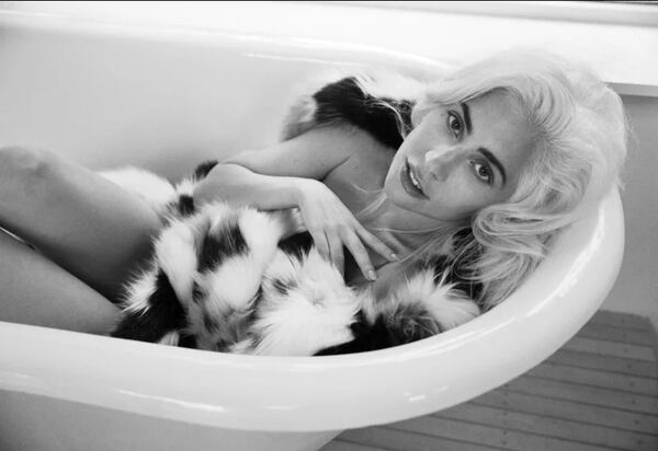 Lady Gaga fue violada a 19 años (Inez and Vinoodh/Vogue)
