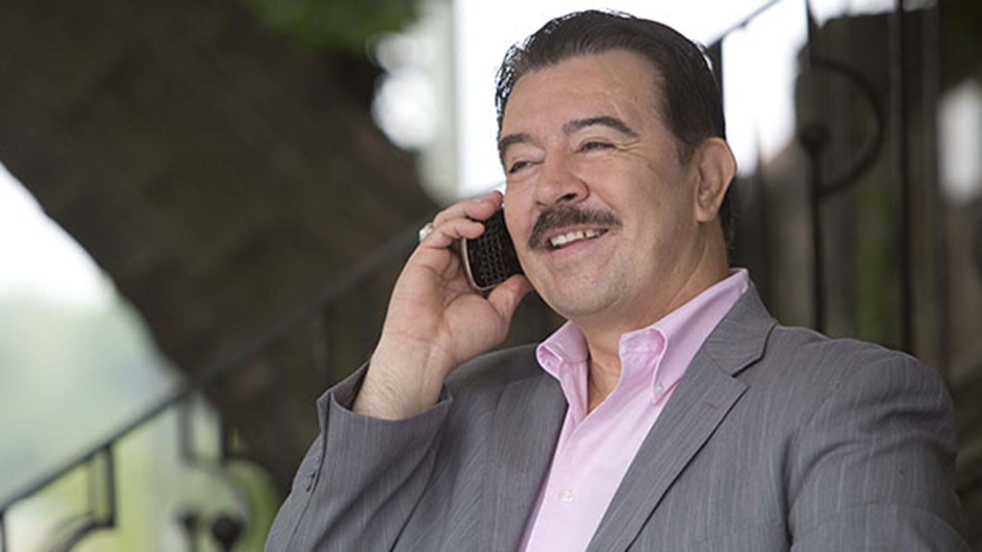 Mike Vigil aconsejó al presidente López Obrador implementar una estrategia eficiente contra el narco  (Foto: Mission Essential)