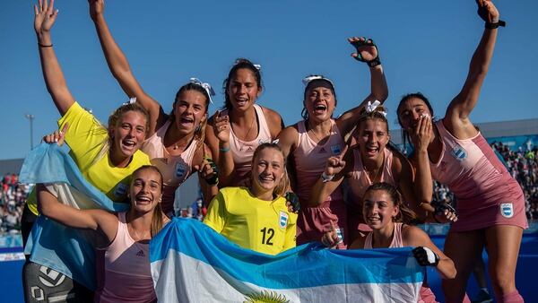 Las Leoncitas levantaron el oro en hockey 5 (Télam)