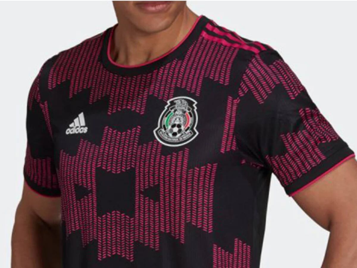 Disruptivo y polémico: filtraron el posible nuevo jersey de la Selección  Mexicana - Infobae