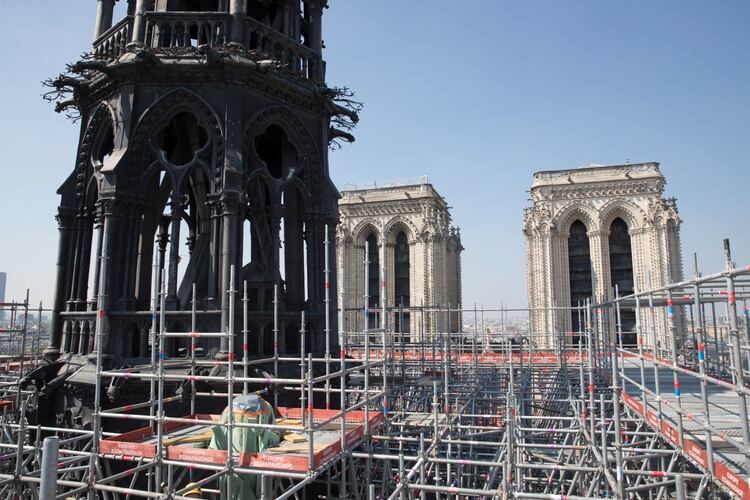 Los andamios sobre la catedral (Reuters)