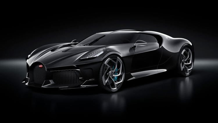 La Bugatti La Voiture Noire, de 16,7 millones de euros, es un homenaje a la Bugatti Type 57 SC Atlantic.