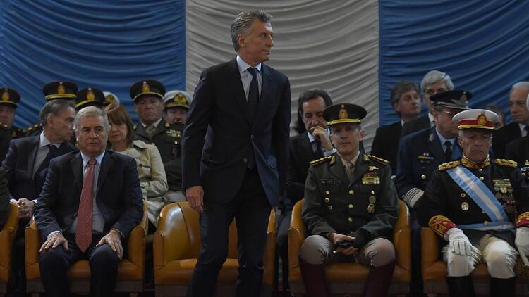  El presidente Macri revalorizó el rol del accionar conjunto de las FFAA (Foto: Maximiliano Luna)