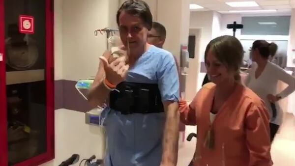 Bolsonaro durante su recuperación en el hospital.