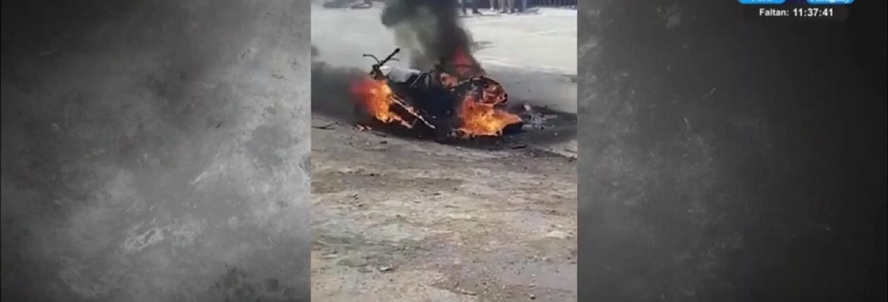 Vecinos quemaron moto de ladrón