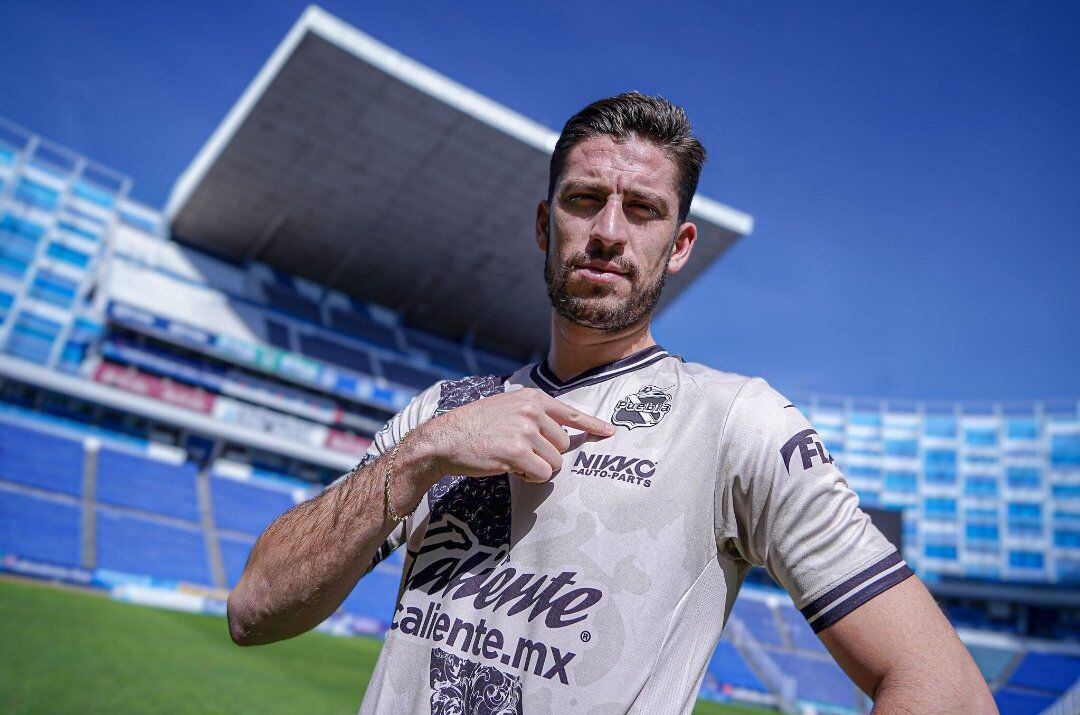 Santiago Ormeño está a préstamo en Puebla desde Chivas de Guadalajara. - Crédito: Club Puebla.